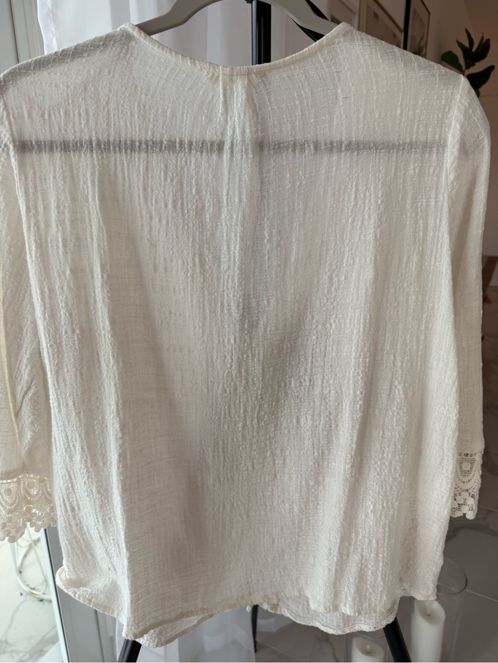 Lovestitch Ivory Lace Crochet Button-Front Boho Blouse Size Large - Picture 8 of 8